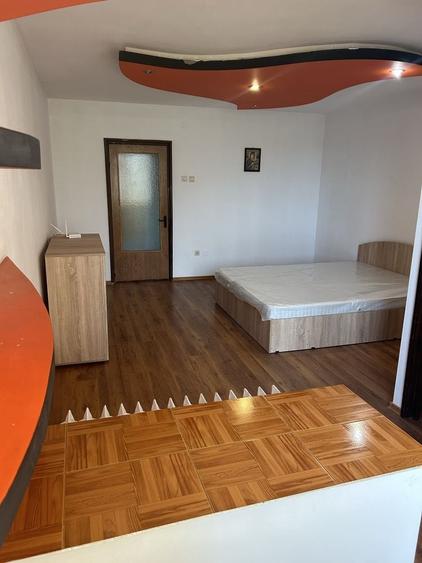 Garsonieră decomandată în Craiovei