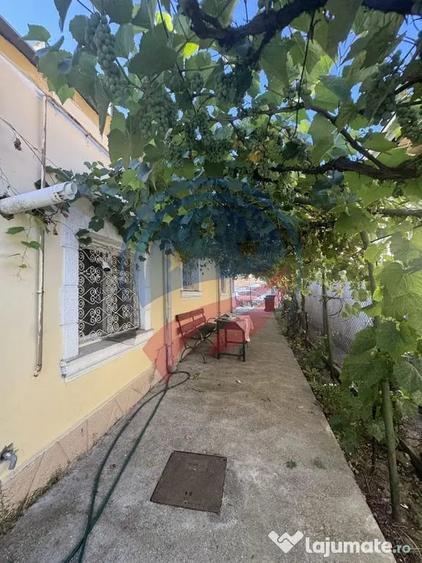 Casă cu 3 camere cu Teren 417 Mp în Brestei