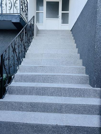 Casă cu 4 camere cu Teren 300 Mp în Codlea