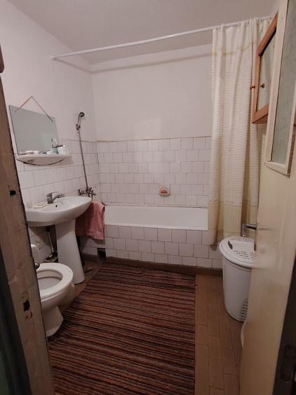 Apartament cu 3 camere decomandat în Nord