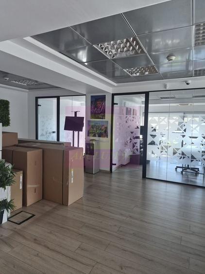 Apartament cu 2 camere decomandat în Floreasca