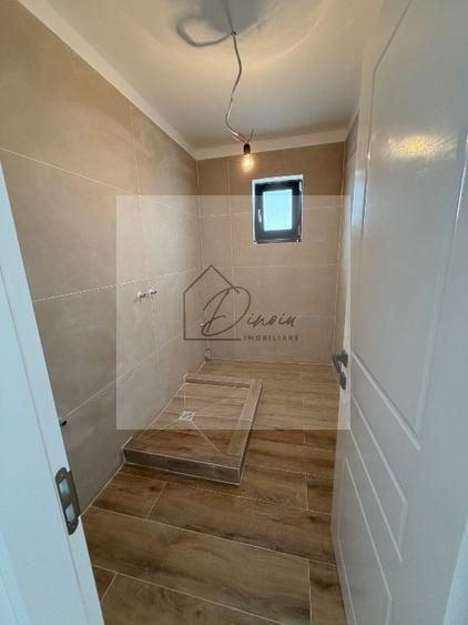 Casă individuală cu 4 camere cu Canalizare în Afumați