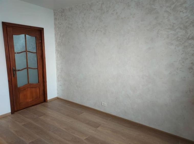 Apartament cu 3 camere decomandat în Păcurari