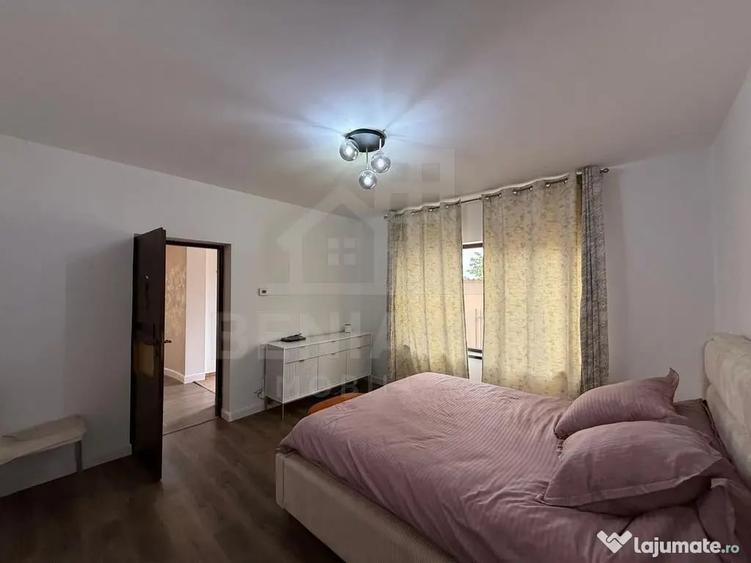 Casă cu 5 camere cu Teren 509 Mp în Cârcea