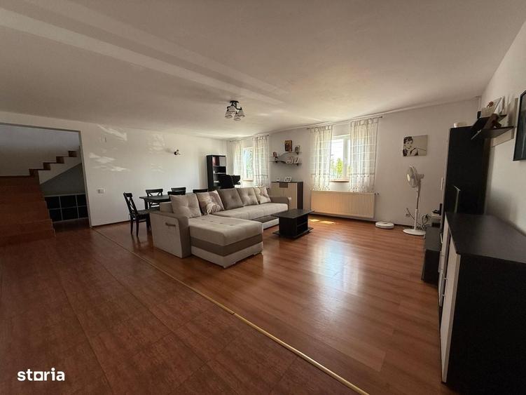 Casa si depozit materiale constructii( 35 km de Bucuresti) - 2
