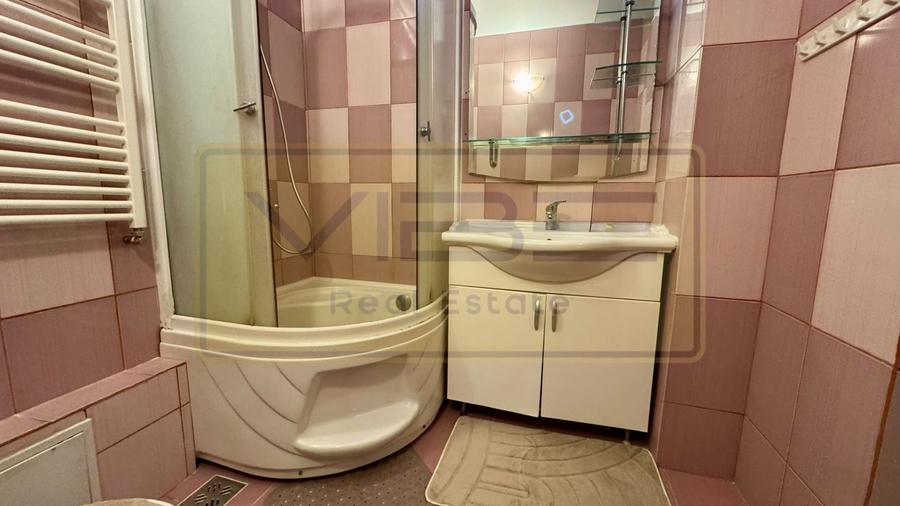 Apartament cu 3 camere decomandat, mobilat în Independenței
