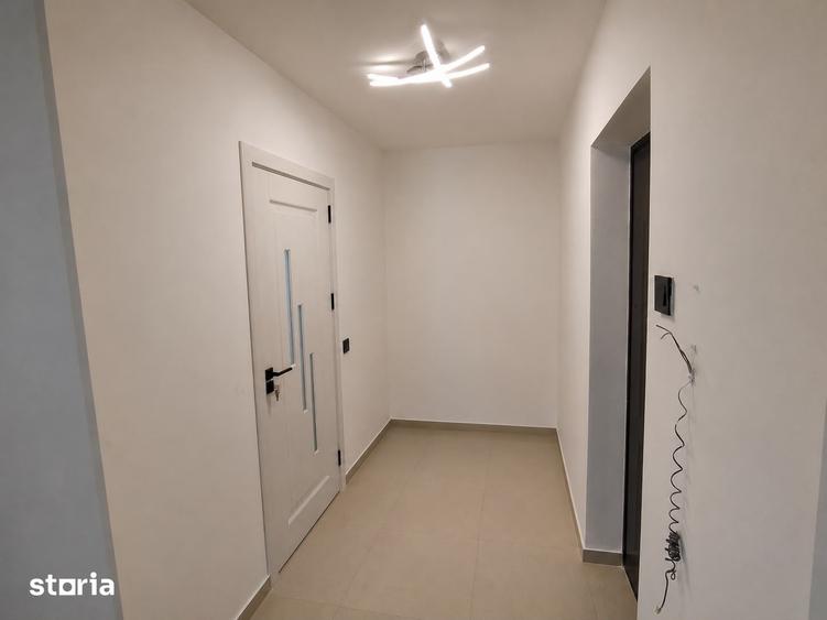 Apartament cu 2 camere semidecomandat în Rahova