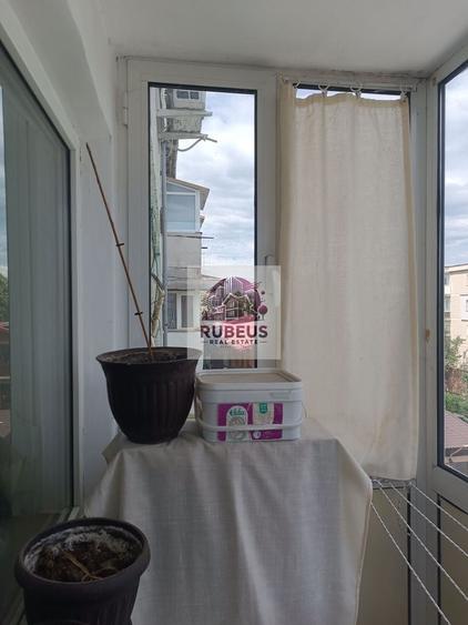 Apartament cu 4 camere decomandat, mobilat în Kiseleff