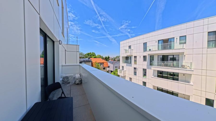 Apartament cu 2 camere semidecomandat în P-ța Alba Iulia