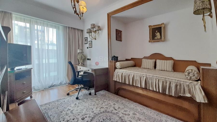 Apartament cu 4 camere decomandat, mobilat în Drumul Poienii