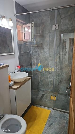 Apartament cu 2 camere decomandat în Cornișa