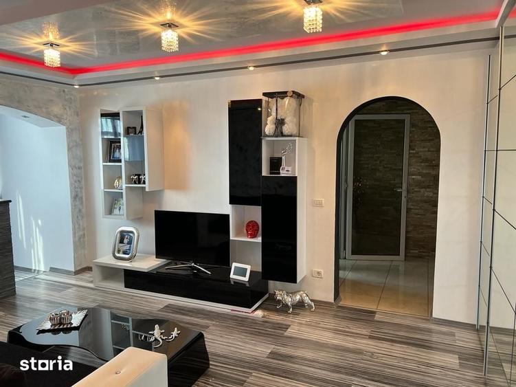 Apartament cu 2 camere semidecomandat în Micro 6