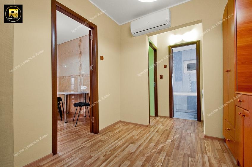 Apartament cu 2 camere decomandat în Micro 17