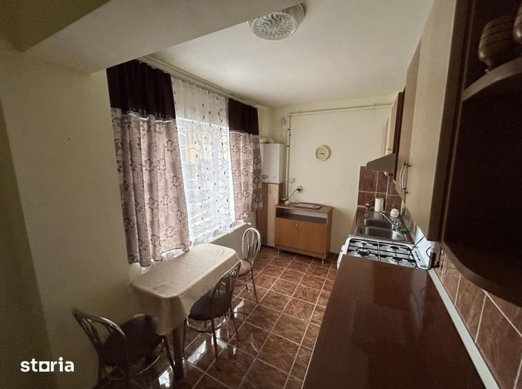 Garsonieră decomandată, mobilată în Calea Moldovei