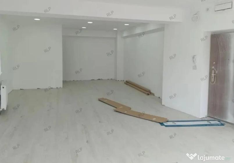 Spațiu comercial, de 100 mp, în Ștefan cel Mare