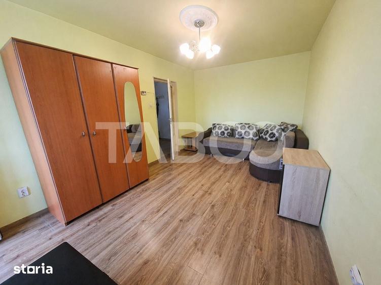 Apartament cu 2 camere decomandat în Mihai Viteazul