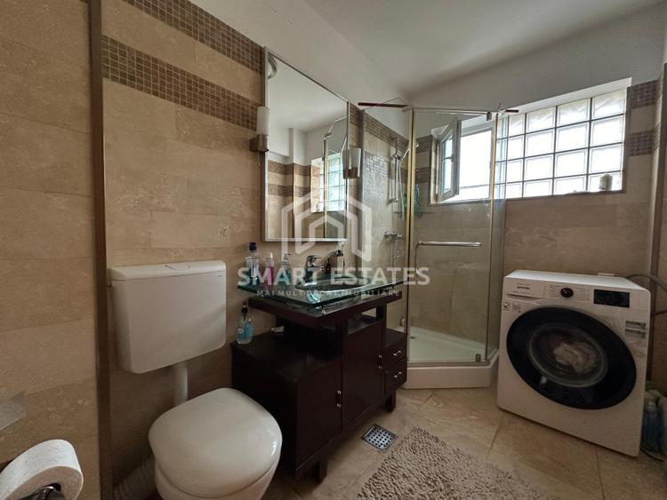 Apartament cu 6 camere decomandat, mobilat în Băneasa