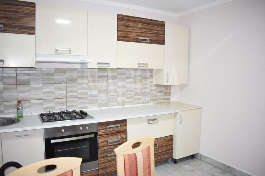 Apartament cu 4 camere decomandat în Rogerius