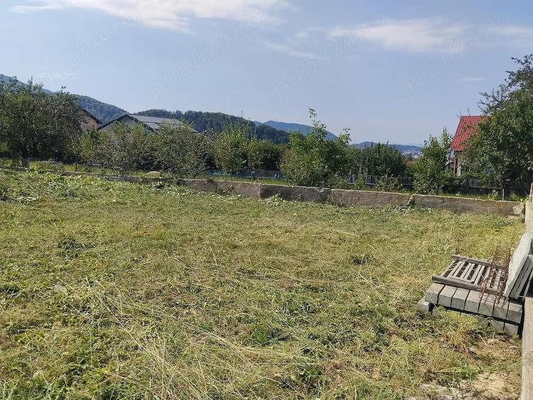 Teren de 470 mp, în Central