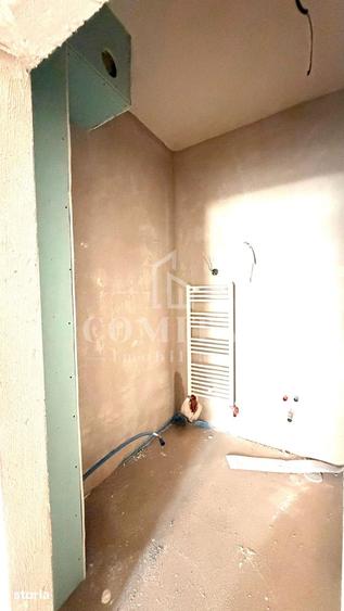 Apartament cu 4 camere în Florești