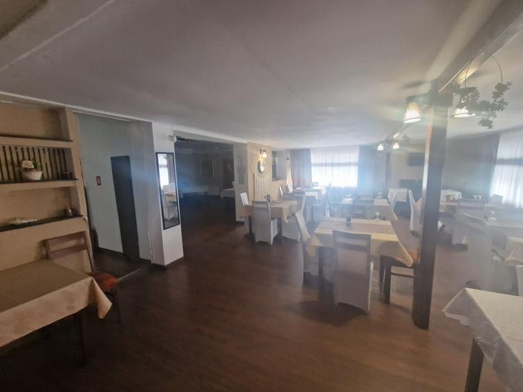 Spațiu comercial, de 200 mp, în Central