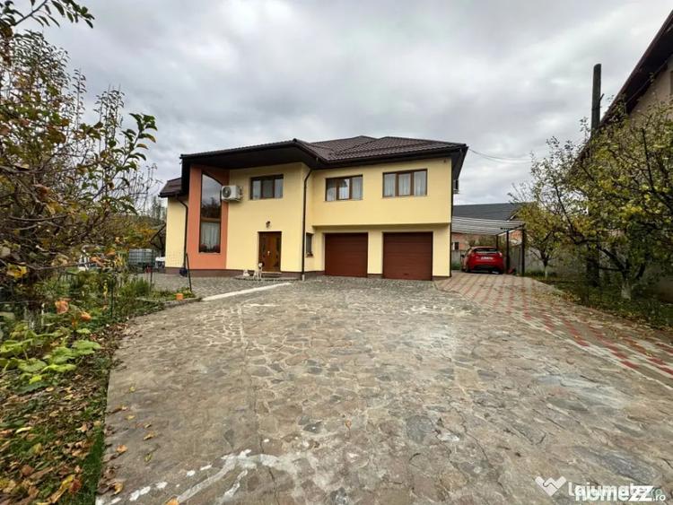 Casă cu 5 camere cu Teren 1310 Mp în Central