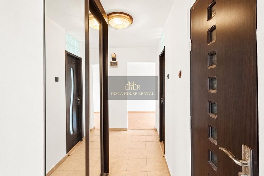 Apartament cu 2 camere decomandat, mobilat în Titan