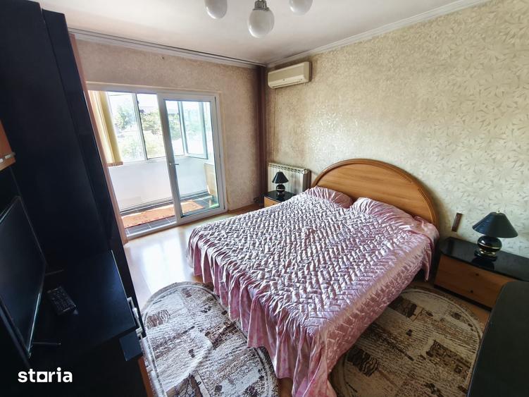 Apartament cu 3 camere în 9 Mai
