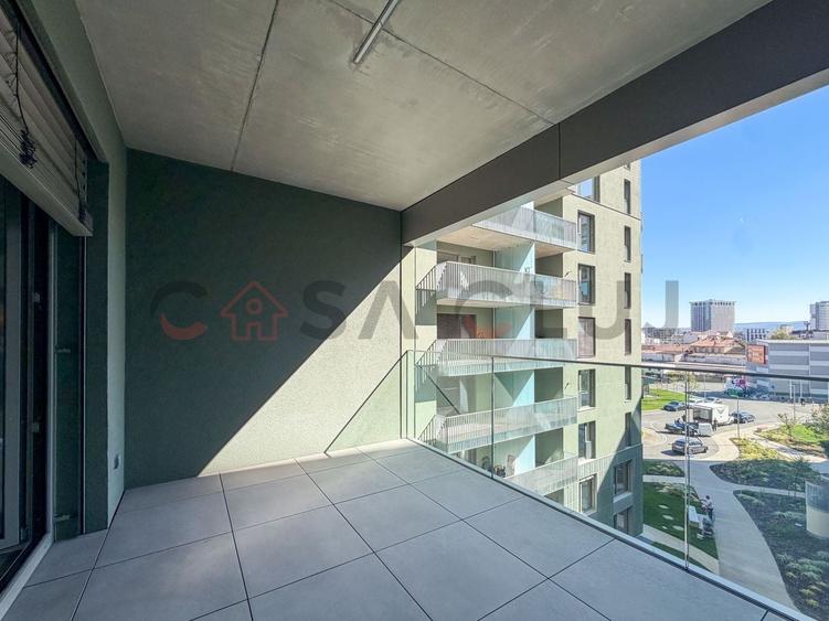 Apartament cu 3 camere decomandat în Iris