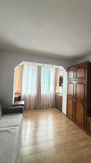 Apartament cu 2 camere nedecomandat în Micro 1