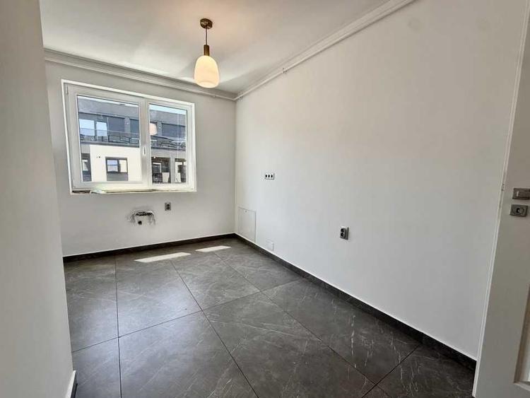 Apartament cu 2 camere decomandat în Sopor