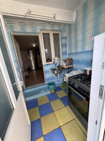 Casă individuală cu 4 camere cu Canalizare în Traian