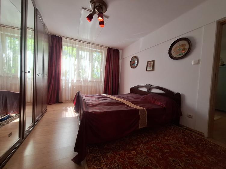 Apartament cu 2 camere nedecomandat, mobilat în Brâncoveanu
