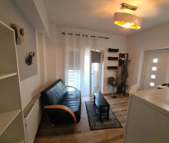 Apartament cu 2 camere decomandat în Sânpetru — fotografia 1