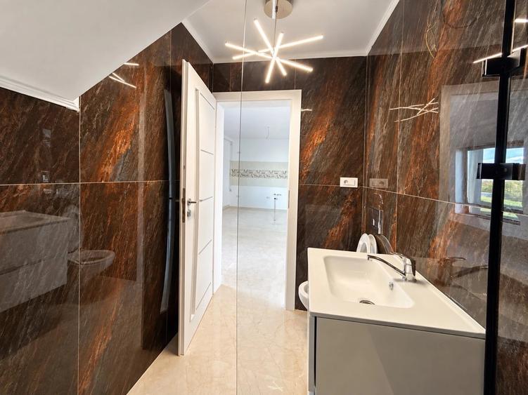 Casă individuală cu 3 camere cu Teren 250 Mp în Valea Adâncă