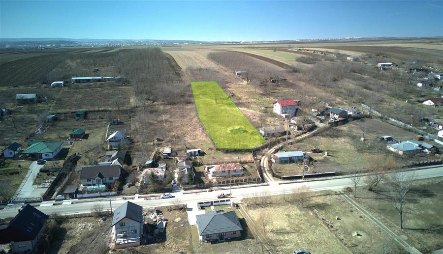 Teren Construcții intravilan de 2260 mp, în Rusenii Vechi