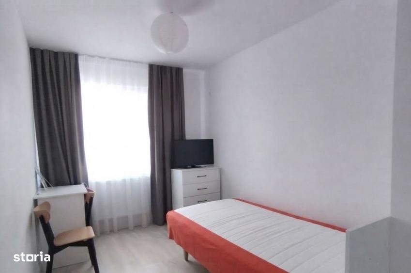 Apartament cu 3 camere decomandat în Zorilor