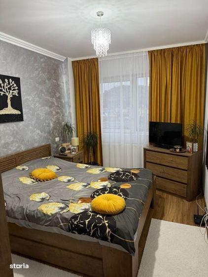 Apartament cu 3 camere în Răcădău