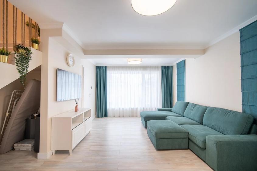 Casă individuală cu 4 camere cu Teren 100 Mp în Tunari