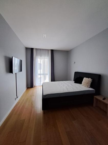 Apartament cu 4 camere, mobilat în Aviației