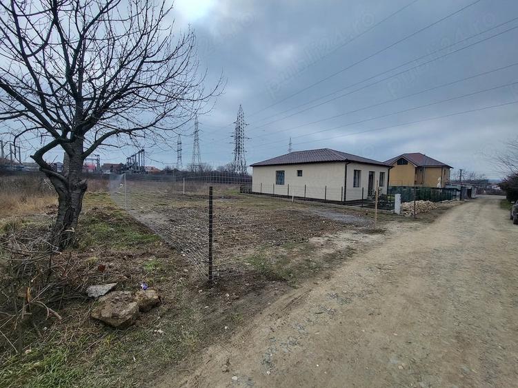 Teren de 250 mp, în Nord