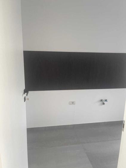 Garsonieră decomandată în Exterior Vest