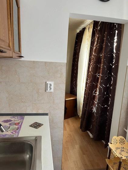 Apartament cu 2 camere nedecomandat în Ciric