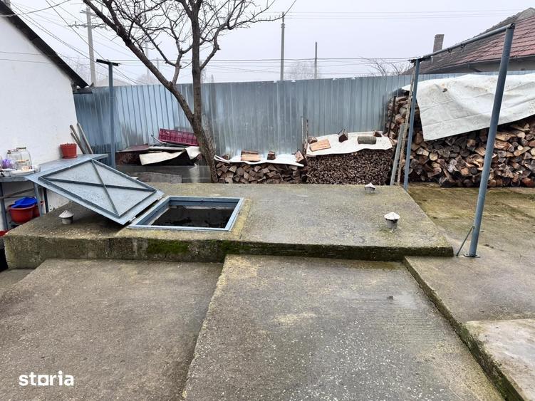 Casă cu 2 camere cu Teren 540 Mp în Central