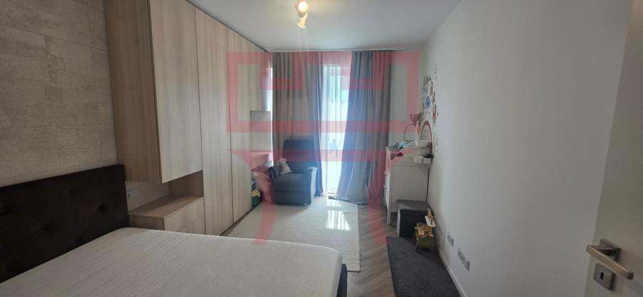 Apartament cu 2 camere semidecomandat, mobilat în Semicentral