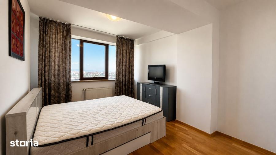 Apartament cu 3 camere decomandat, mobilat în Central