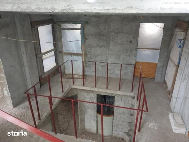 Casă cu 6 camere cu Teren 461 Mp în Viziru 2
