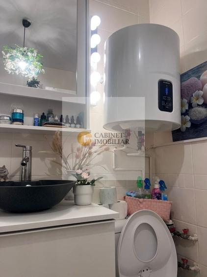 Apartament cu 2 camere semidecomandat, mobilat în Gorjului