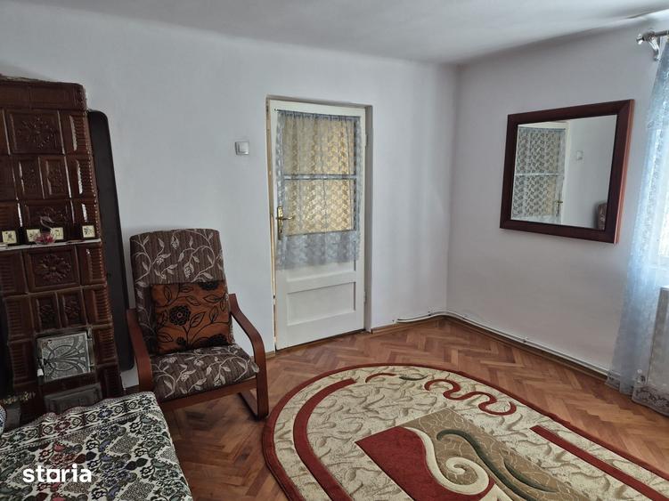 Casă cu 2 camere cu Teren 616 Mp în Drăgășani