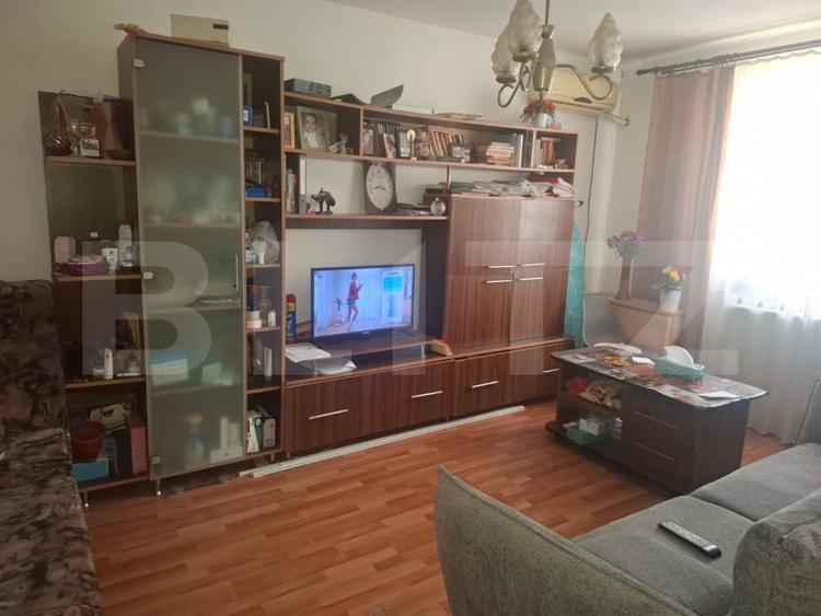 Apartament cu 2 camere decomandat, mobilat în Găești